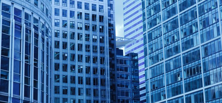 L’achat ou la location des murs commerciaux : que choisir ?