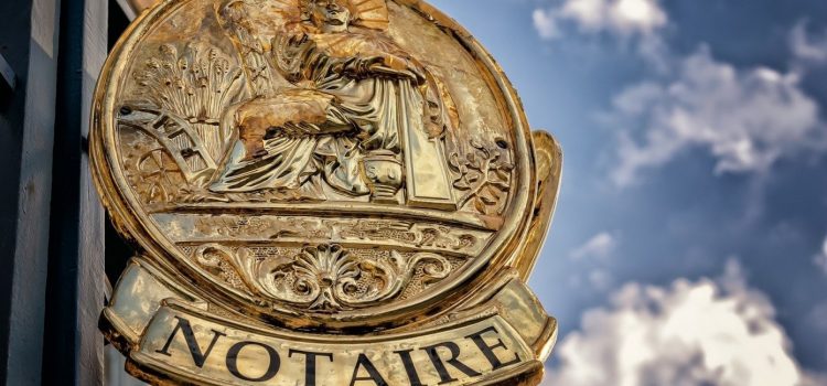 Pourquoi la signature chez un notaire reste-t-elle indispensable ?