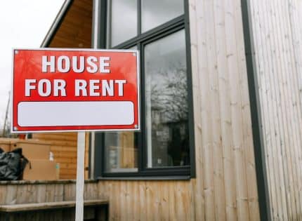 Rédaction d’une annonce de location efficace pour attirer des locataires qualifiés rapidement