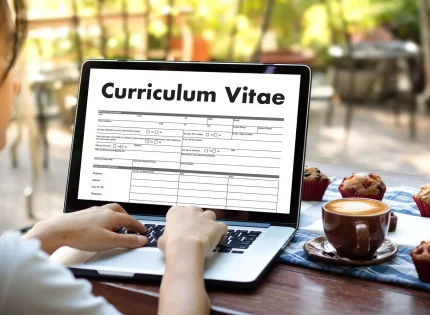 Guide de rédaction du CV d’un consultant en assurance : Comment rédiger un CV efficace ?