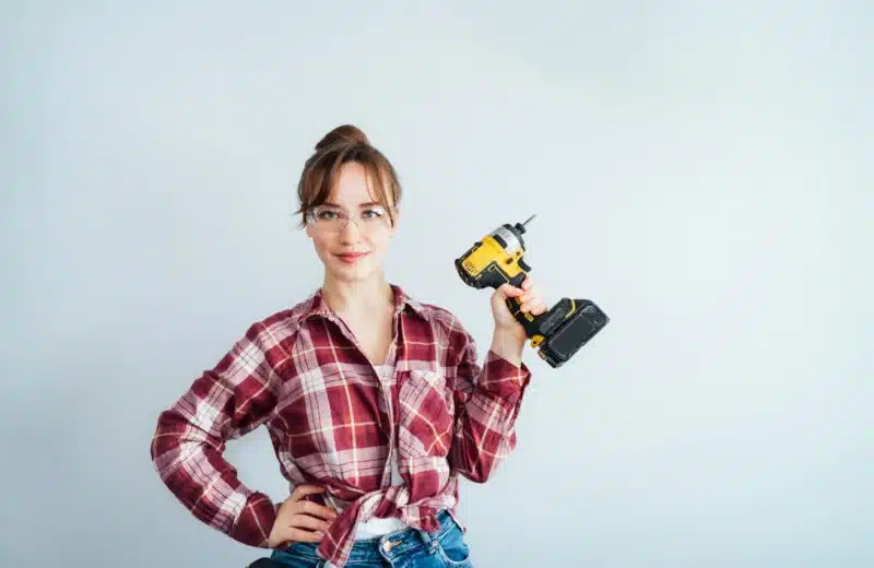 La perceuse-visseuse Dewalt : l’outil incontournable pour vos projets