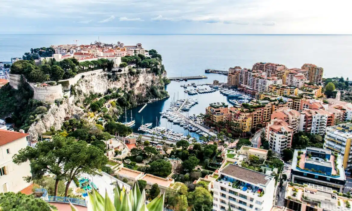 Comment ont évolué les prix de l’immobilier sur le segment du luxe en France et à Monaco ?