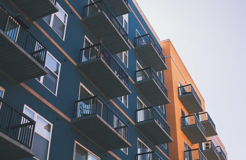L'analyse comparative de marché : une approche fiable pour votre estimation d'appartement
